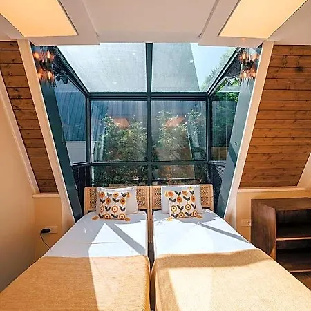 Fitos Hotel